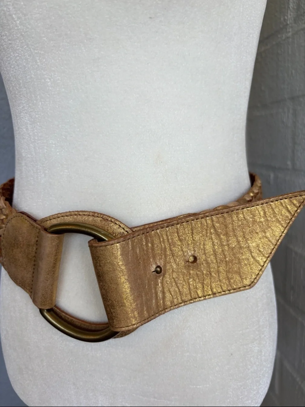 Linea Pelle Leather Brass Gold Braided Waist Belt with Round Ring sz S